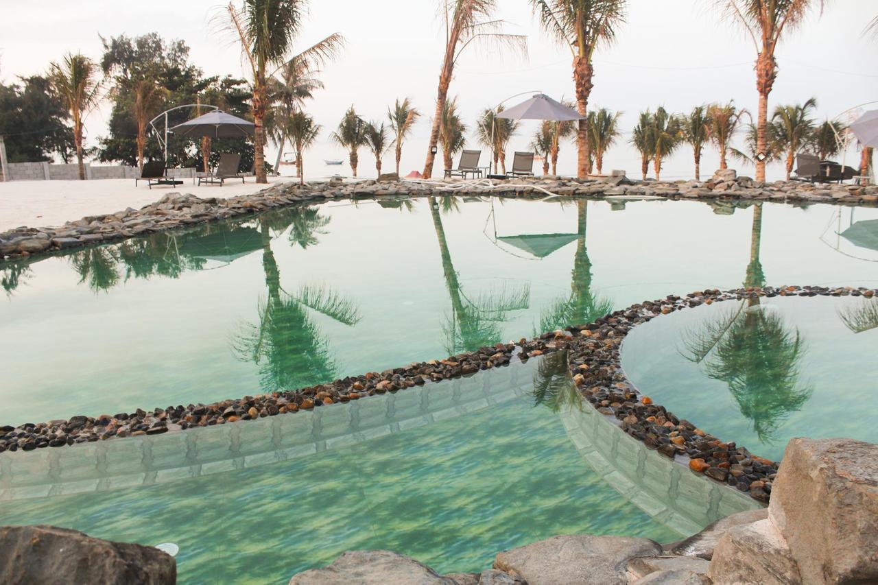 Eagles Resort