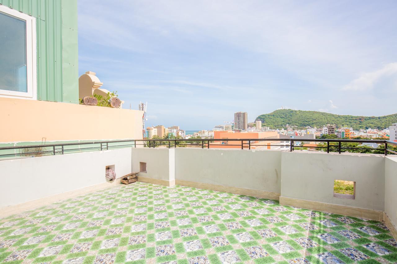 Hotel Thien Y Bai Sau *