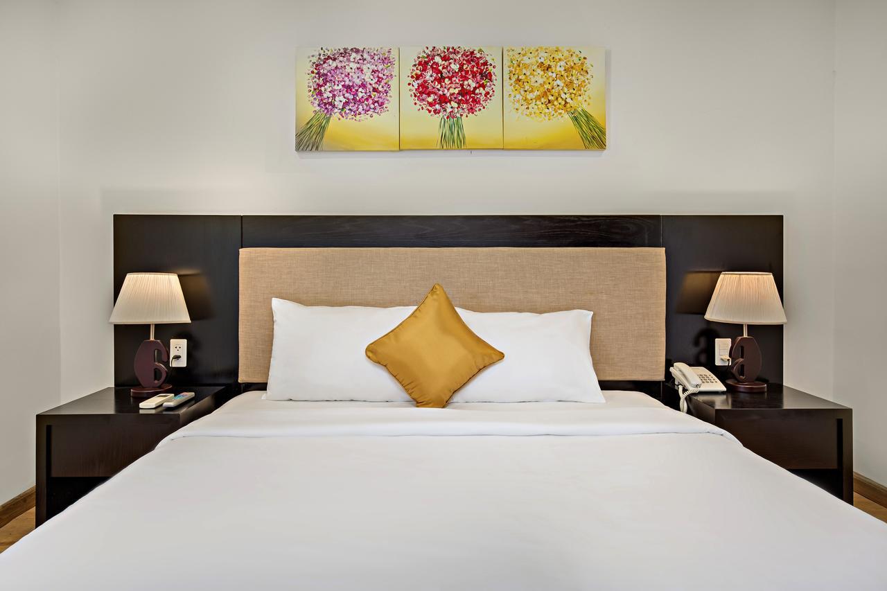 Hotel Golden Star By Thg