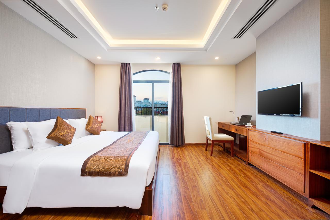 Mercury Boutique 3*