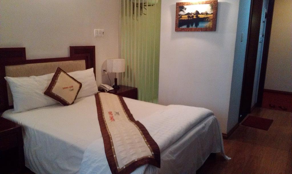 Hotel Long Anh 2*