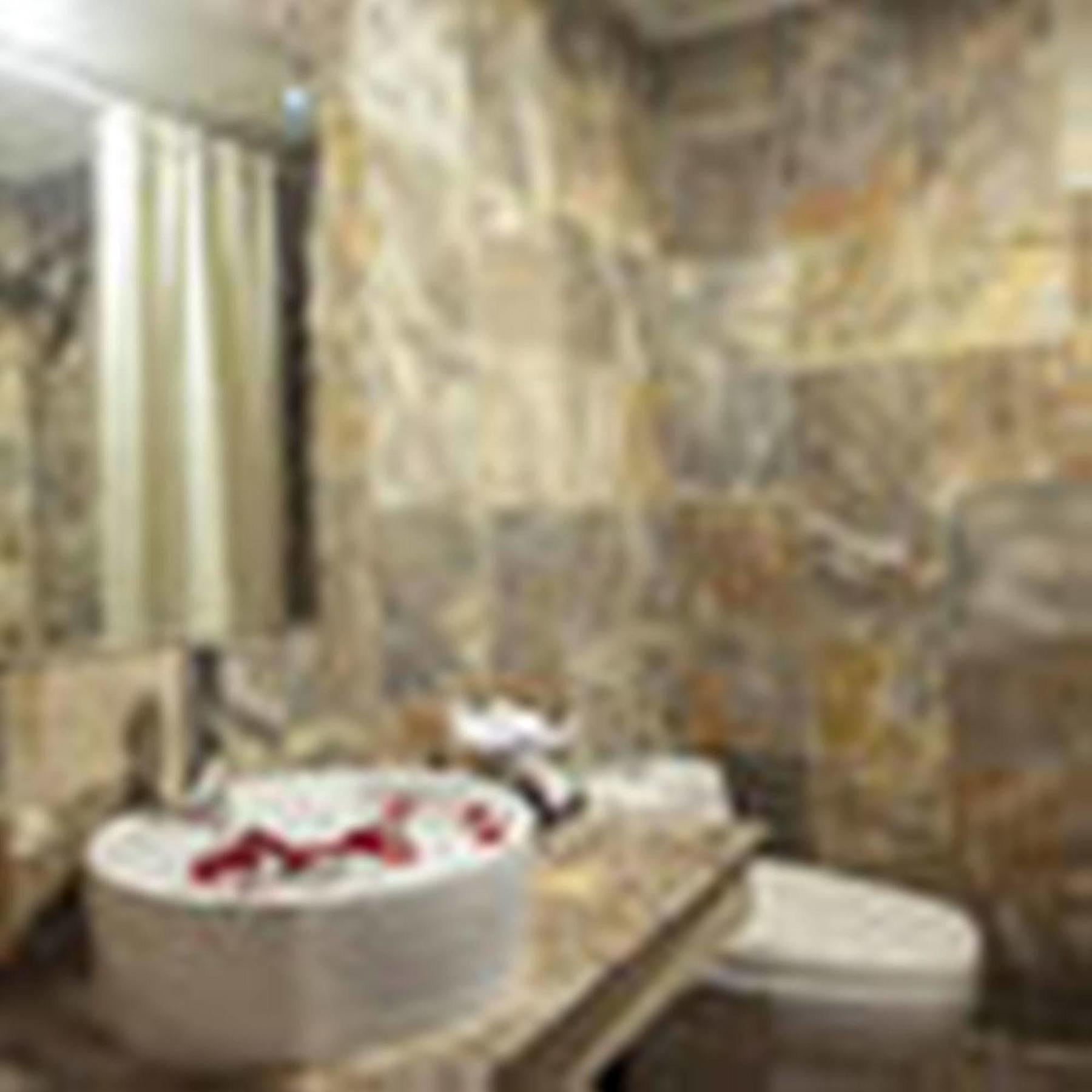 Vian Hotel