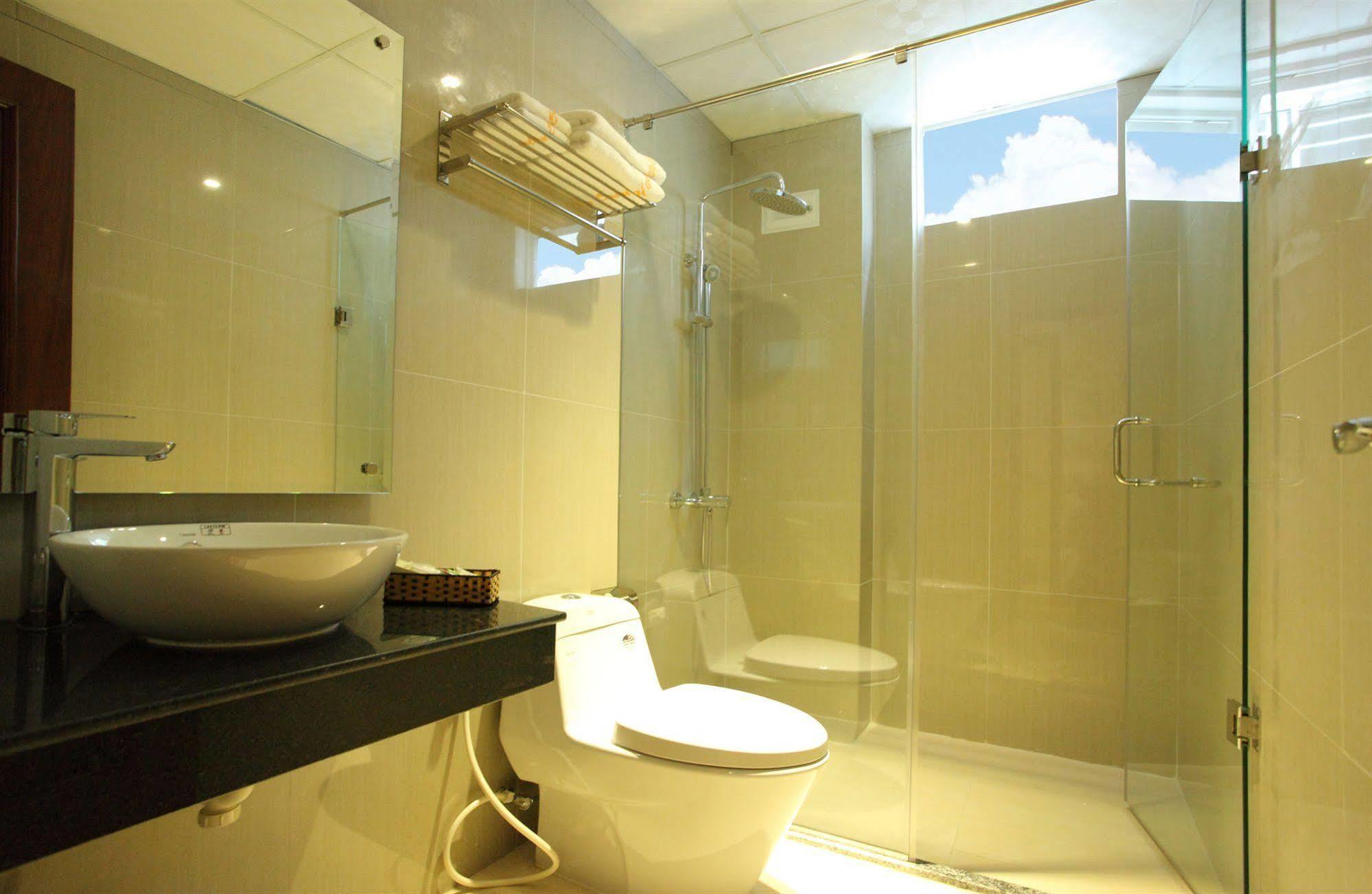 Golden Hotel 3*