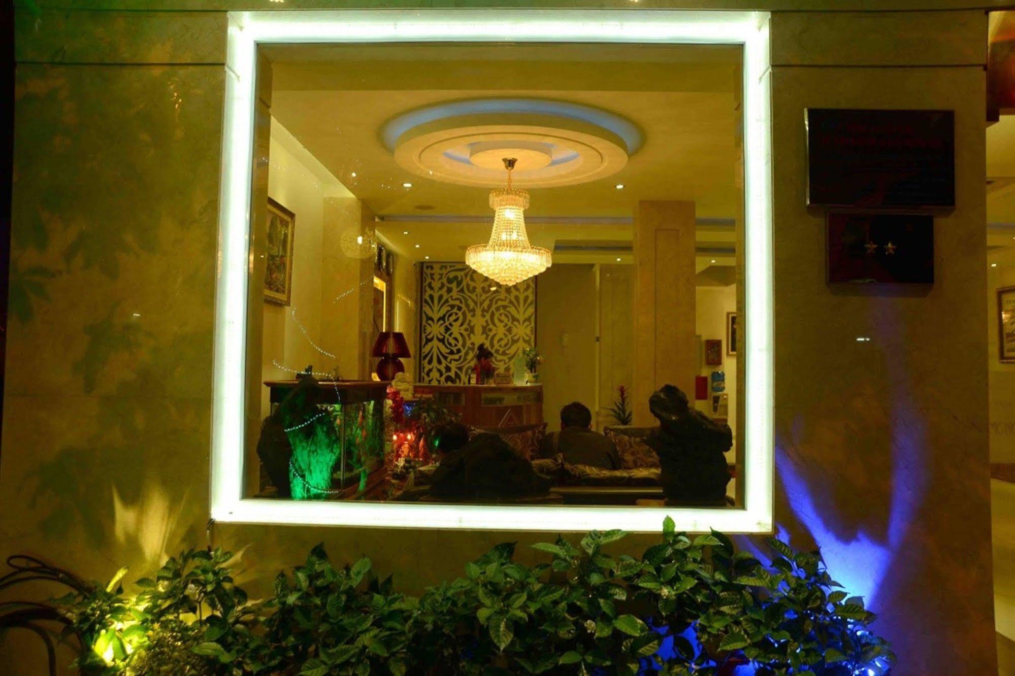Red Diamond Hotel 2*