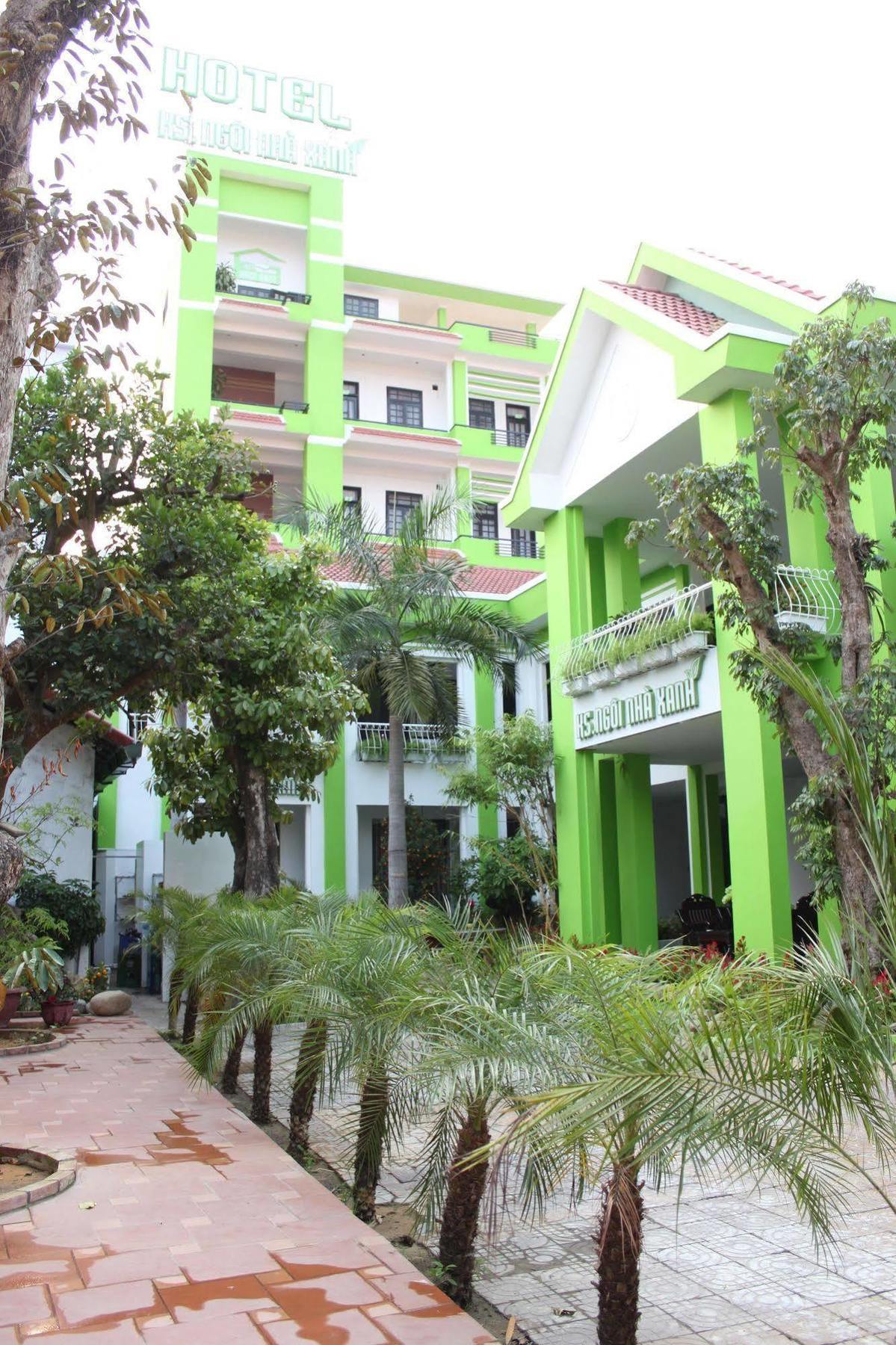 Hotel Ngoi Nha Xanh