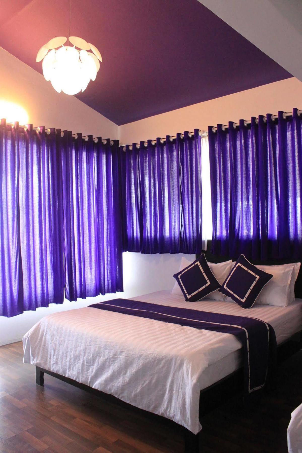 Hotel Ngoi Nha Xanh