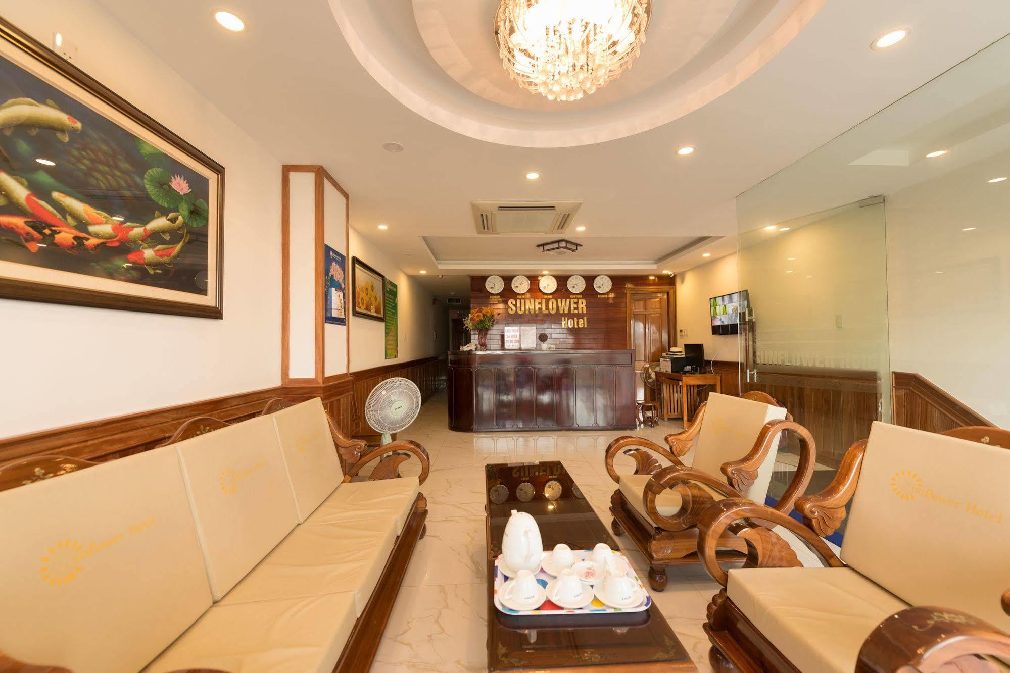Hotel Sunflower 2*
