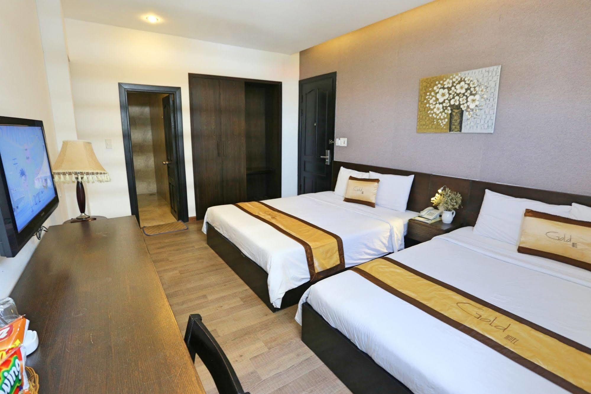 Peace Town Hotel