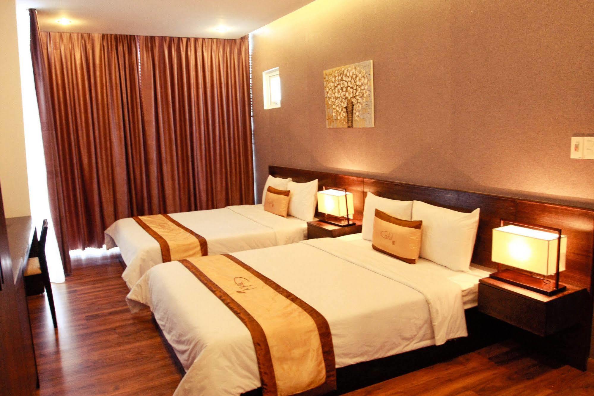 Hotel Peace Town