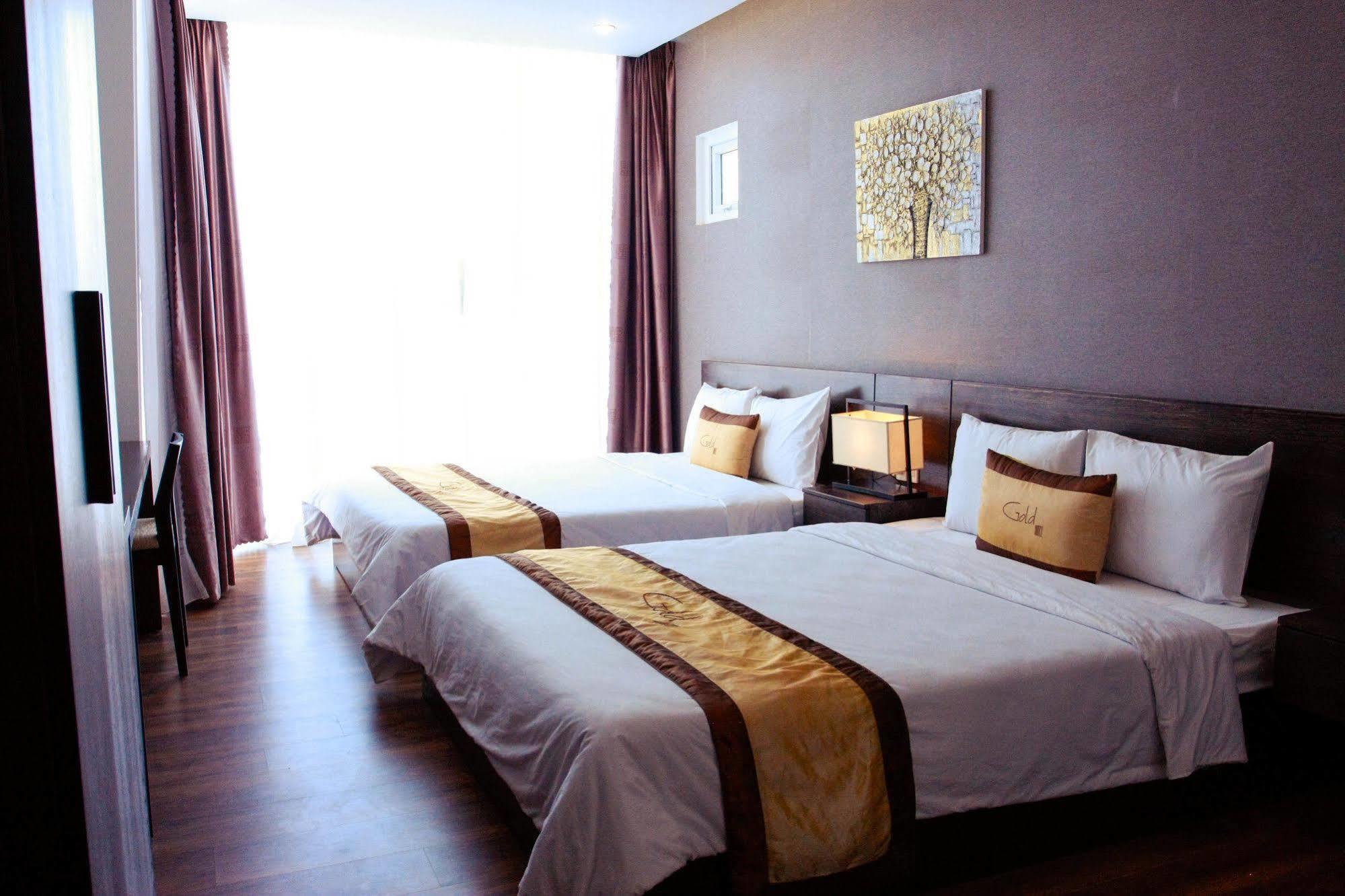 Hotel Peace Town 3*