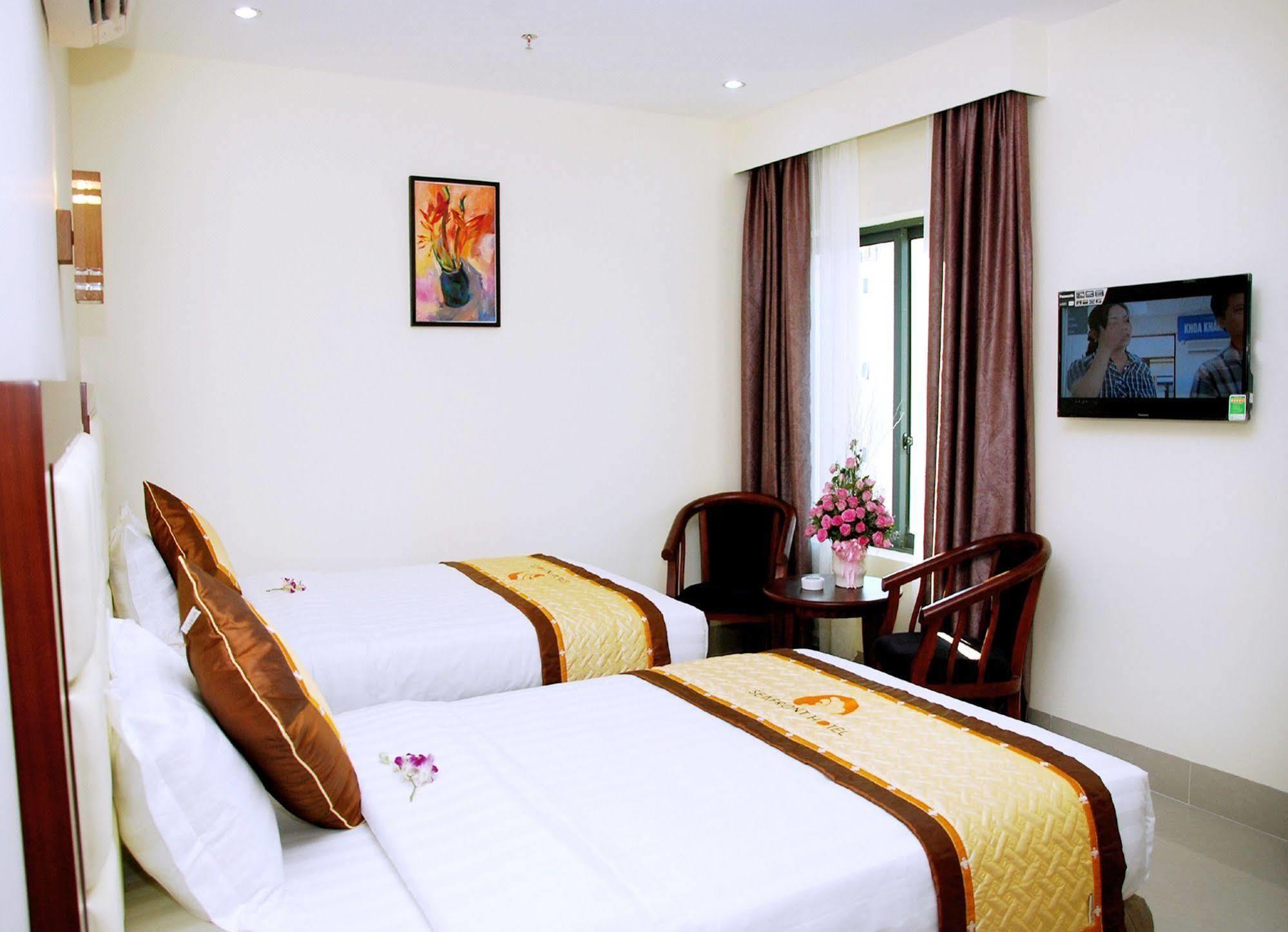 Sea Front Khách sạn Đà Nẵng