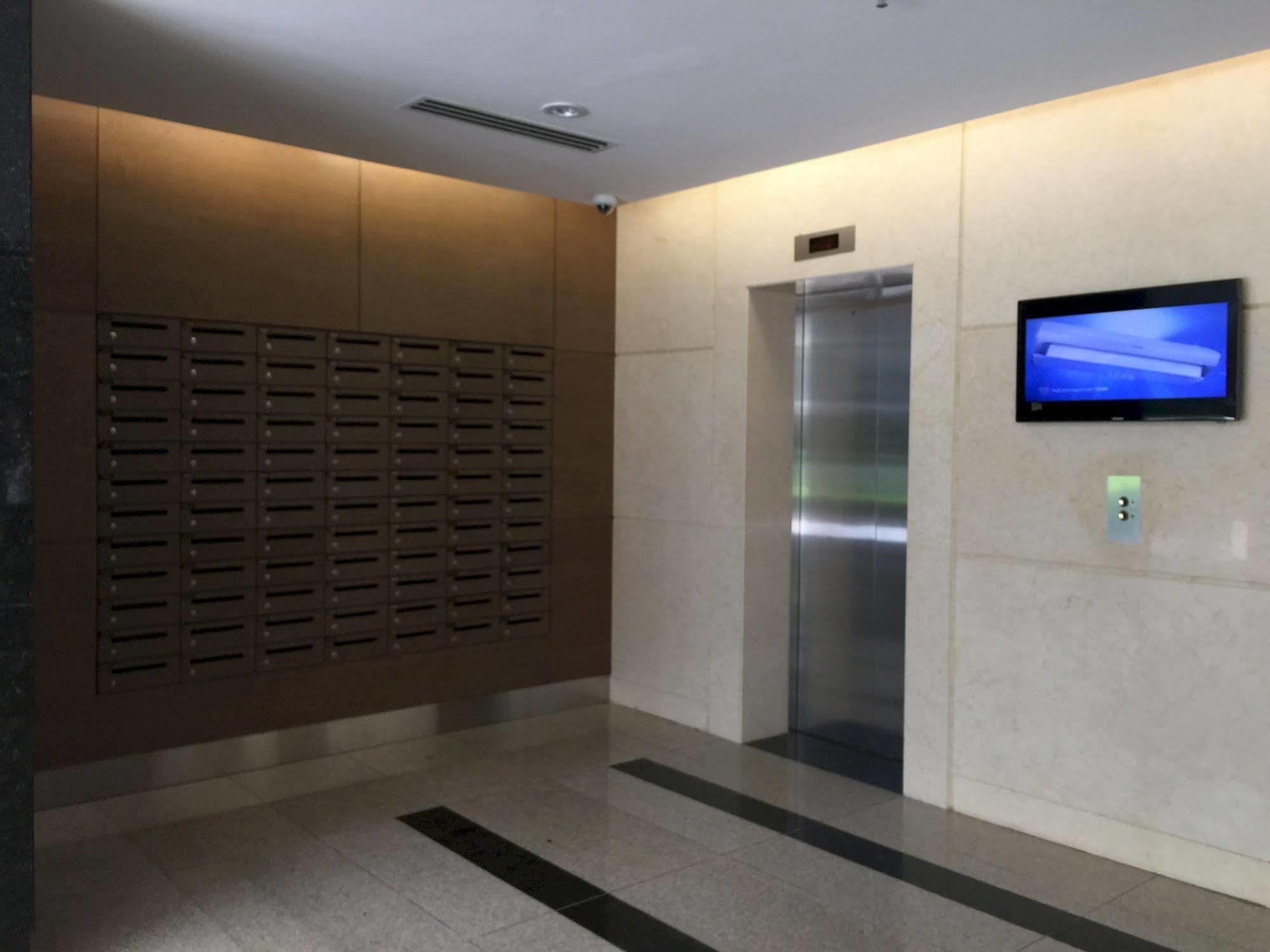 Apartment Bluesky Serviced Airport Plaza