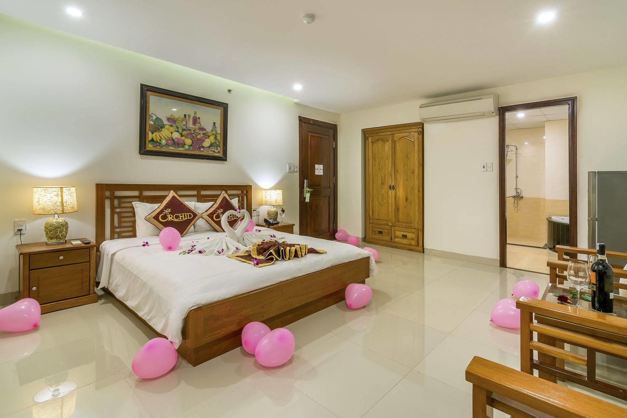 Hotel Orchid 3*
