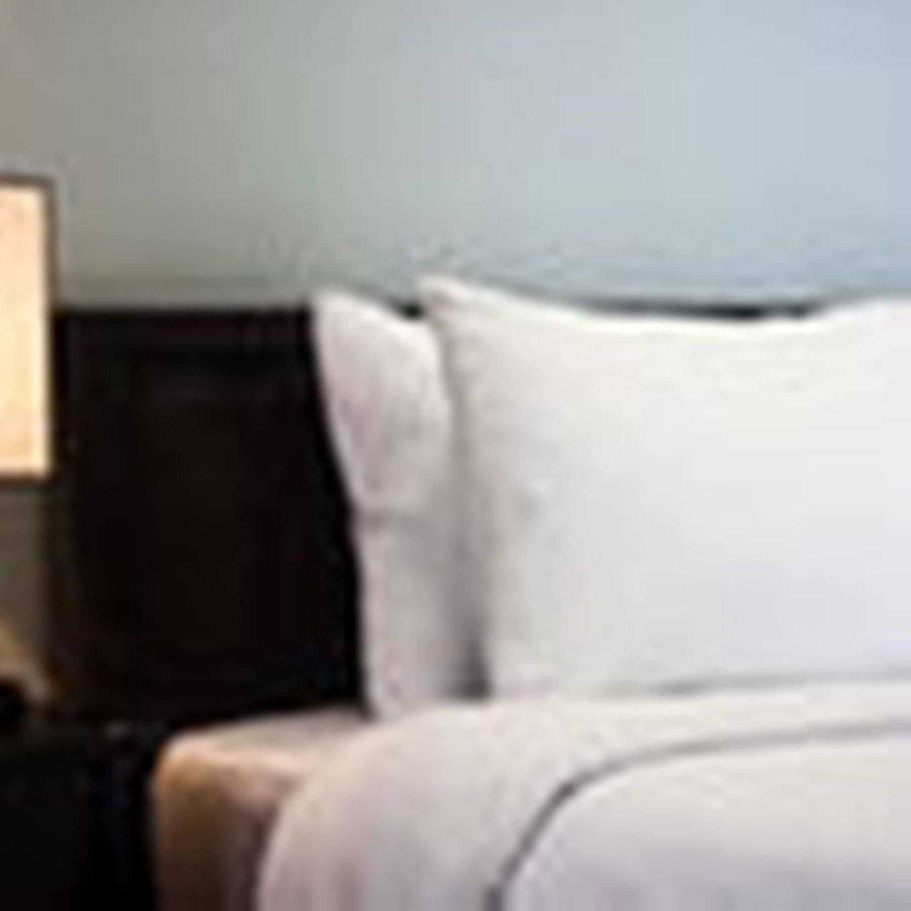 Oyo 557 Phi Yen Hotel 2*