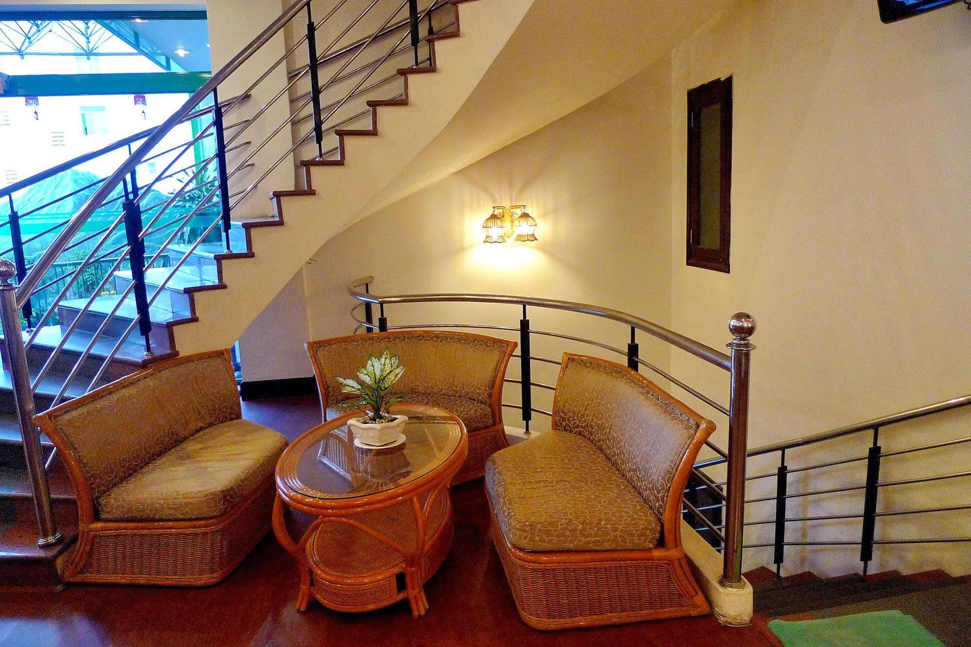 Green Hotel 3*