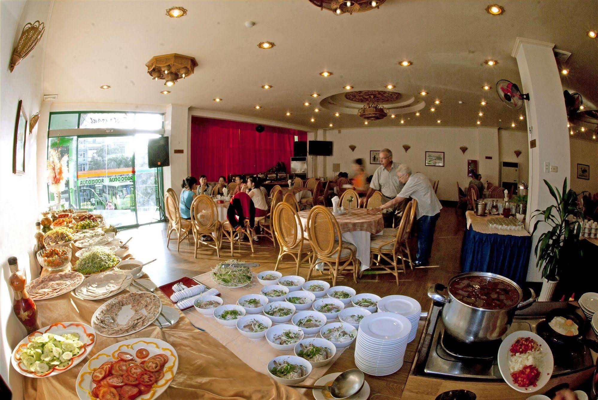 Green Hotel Hotel 3*