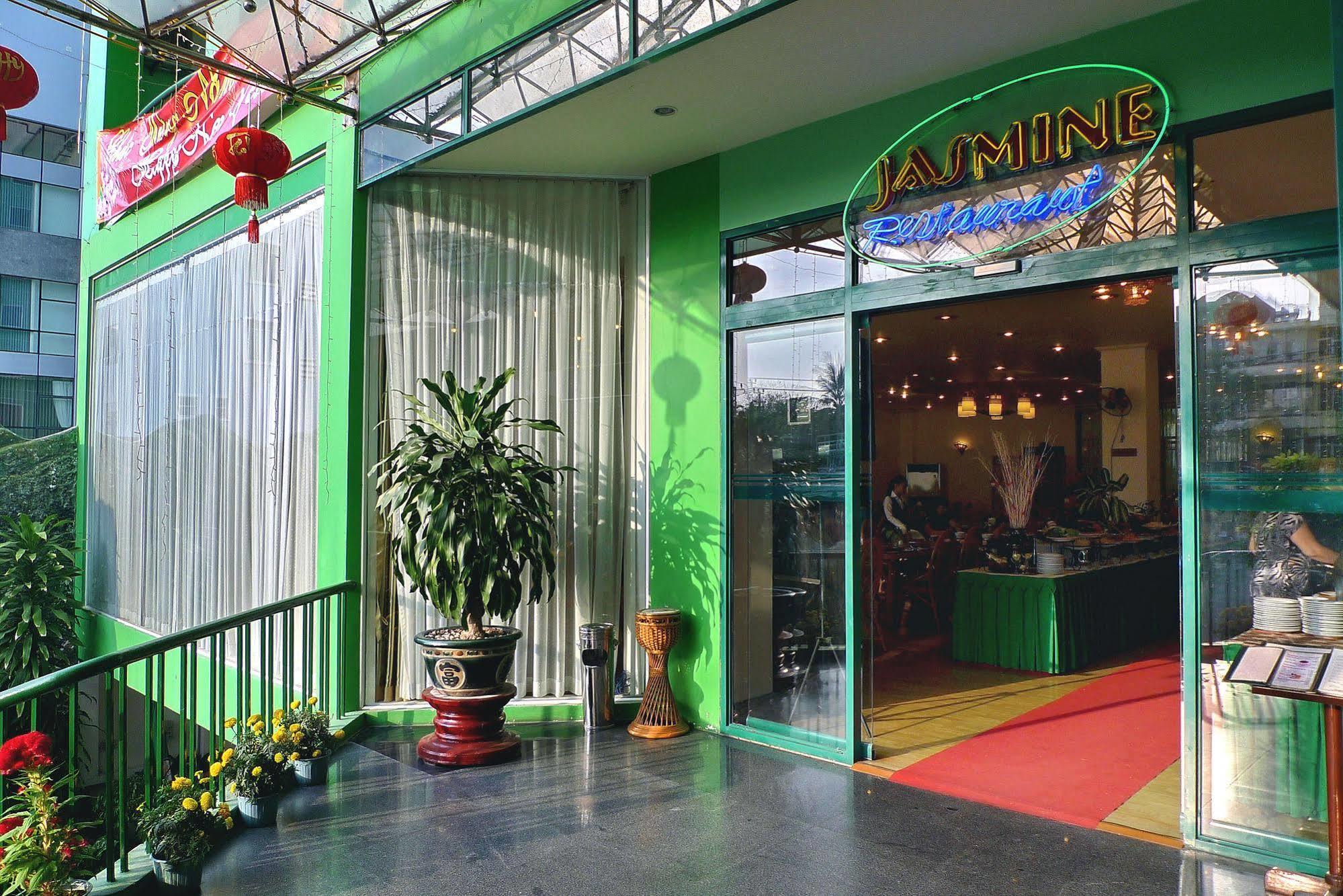 Green Hotel 3* Nha Trang