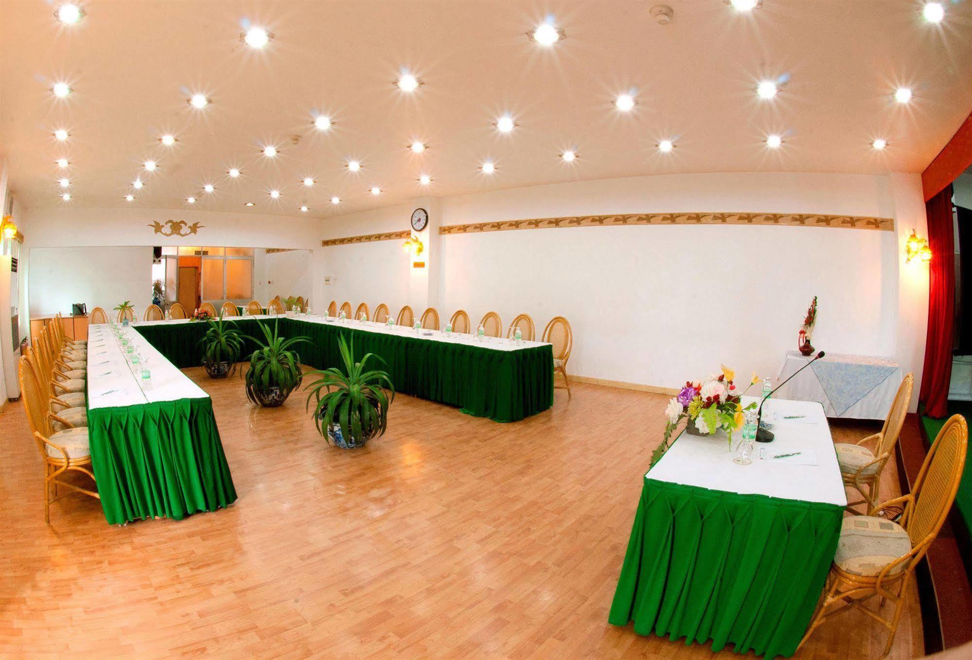 Green Hotel Hotel