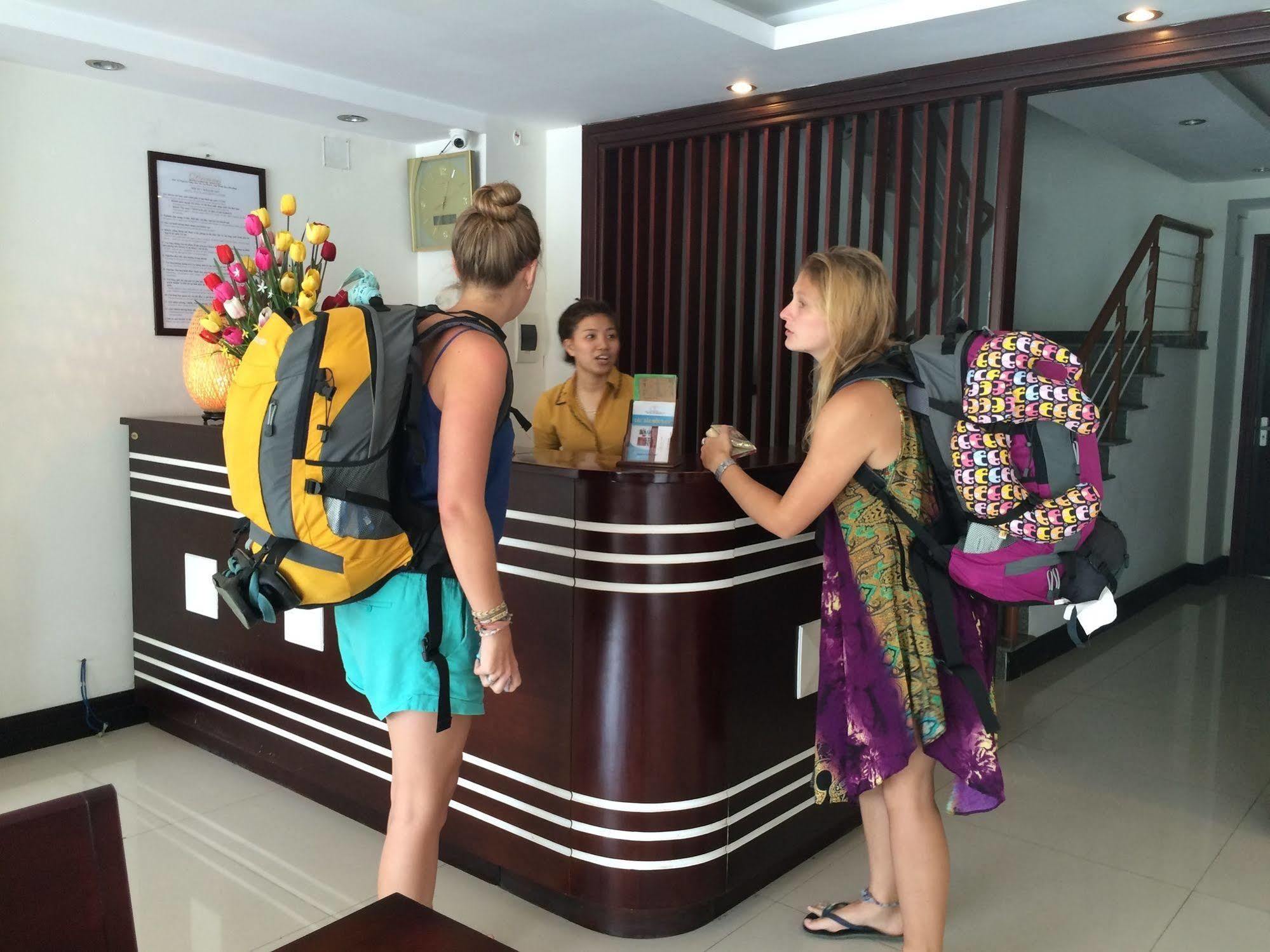 Dream Hotel