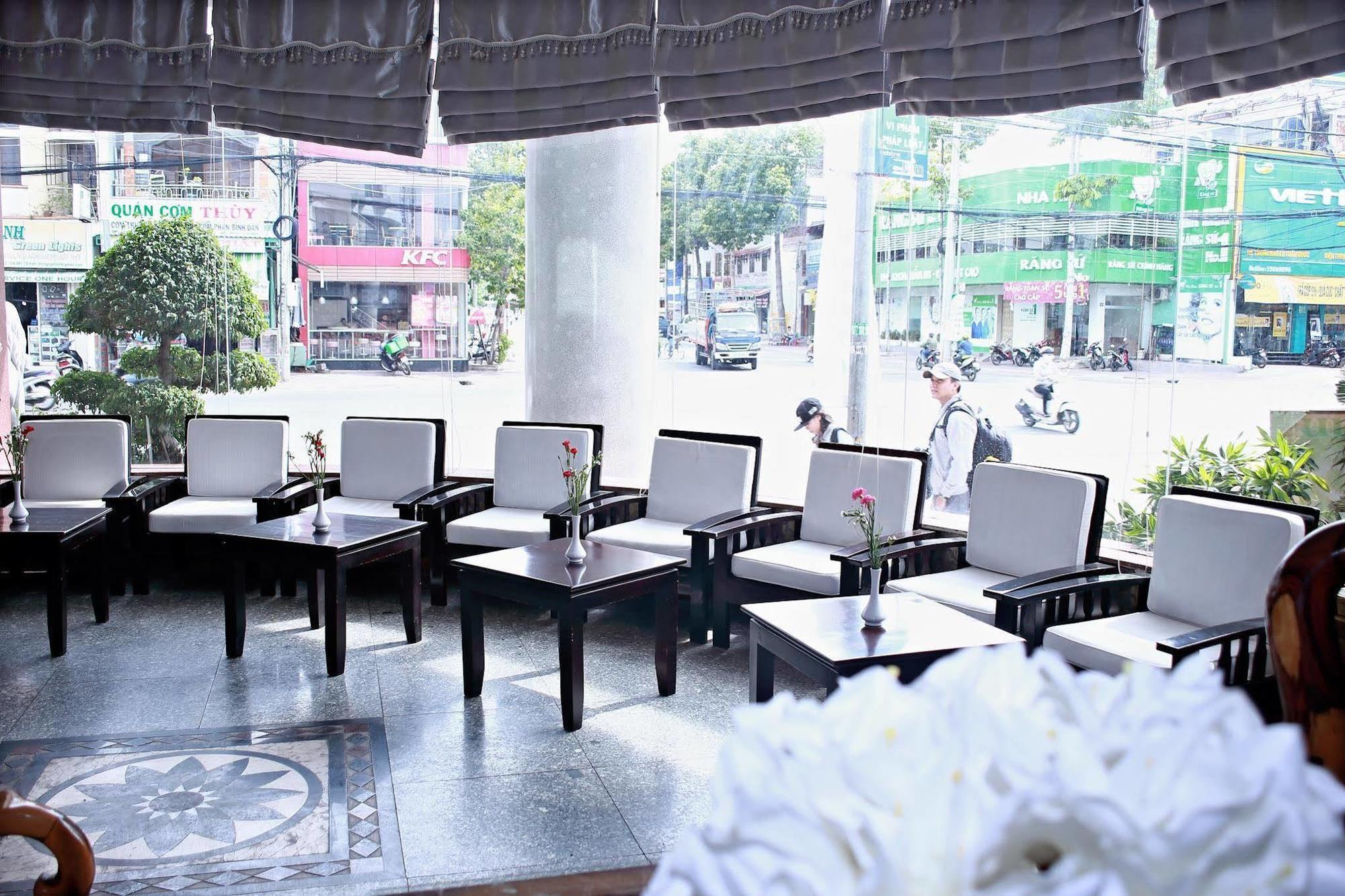 Hoang Long Hotel 3*