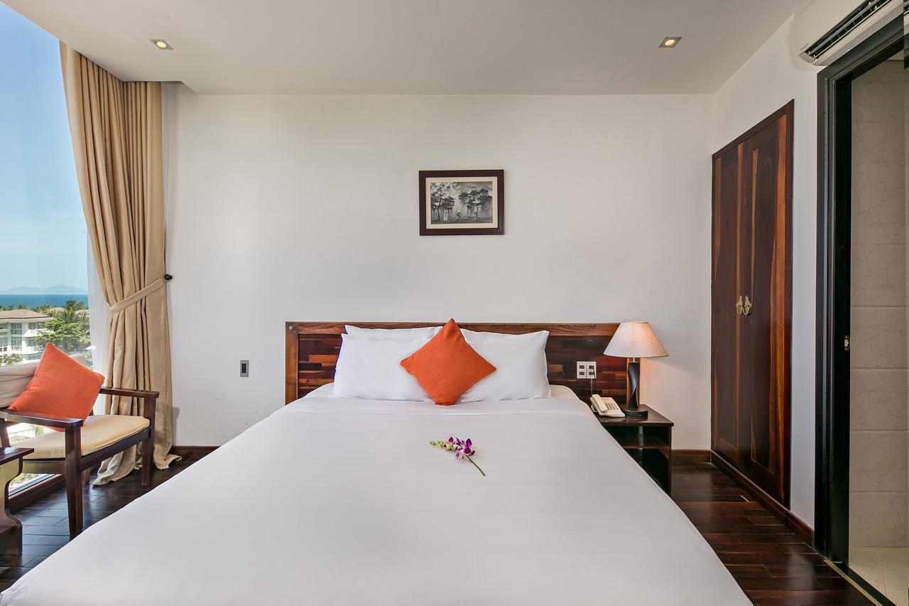 Hotel Sea Flower 3*