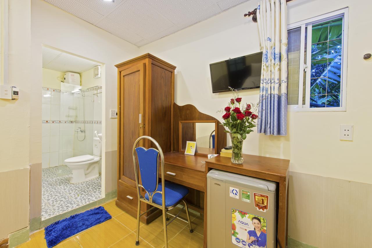 Bougain Villeas Homestay Hoi An