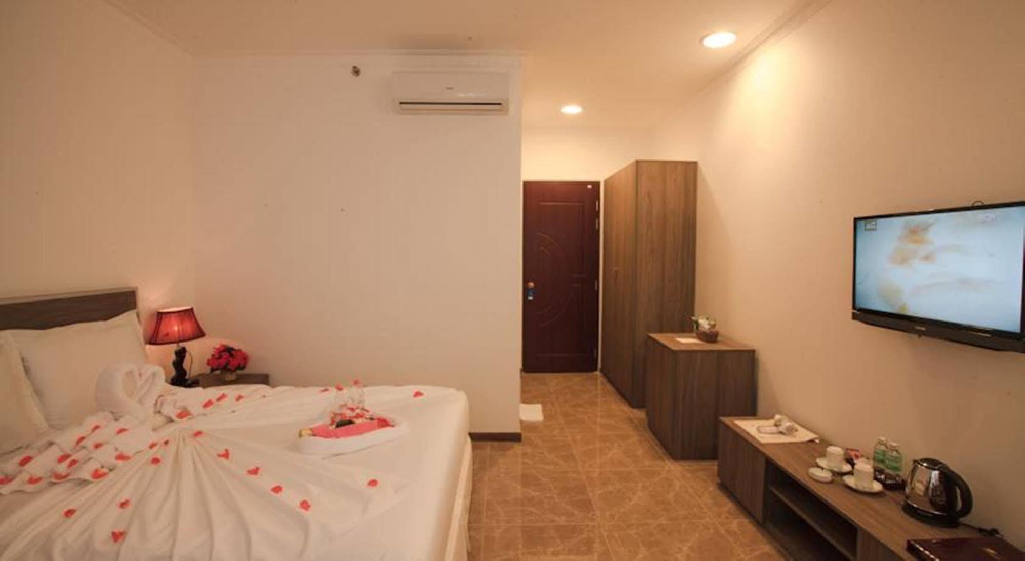 Den Long Do 3* Nha Trang