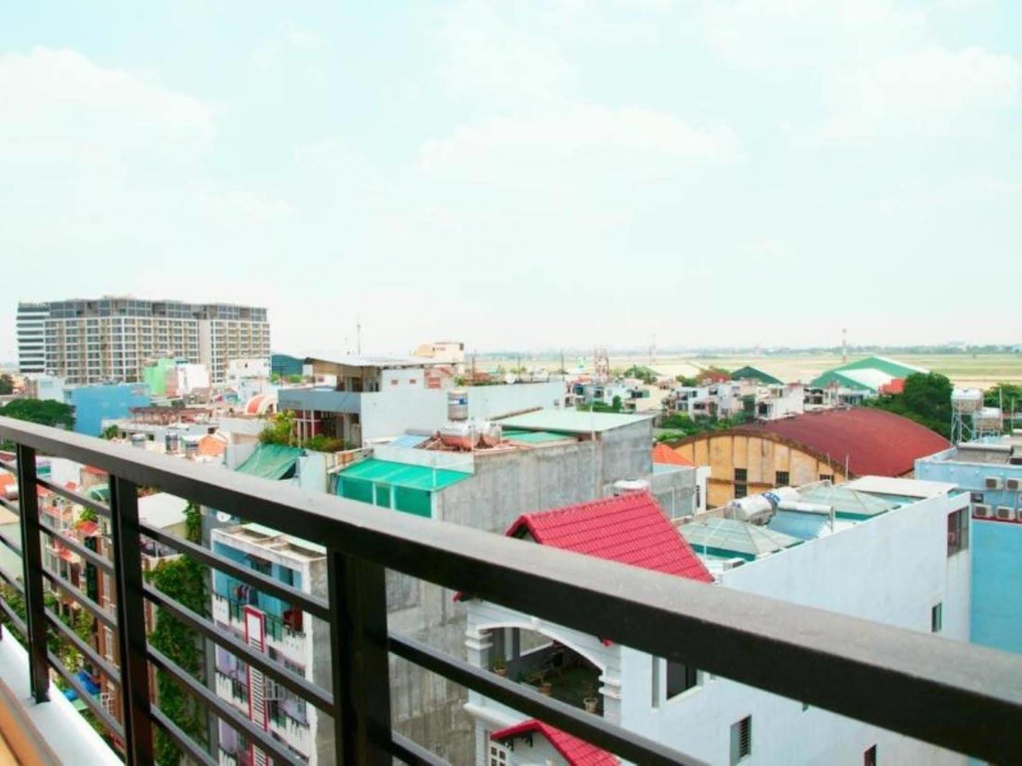 Sunrise Airport Khách sạn 3*