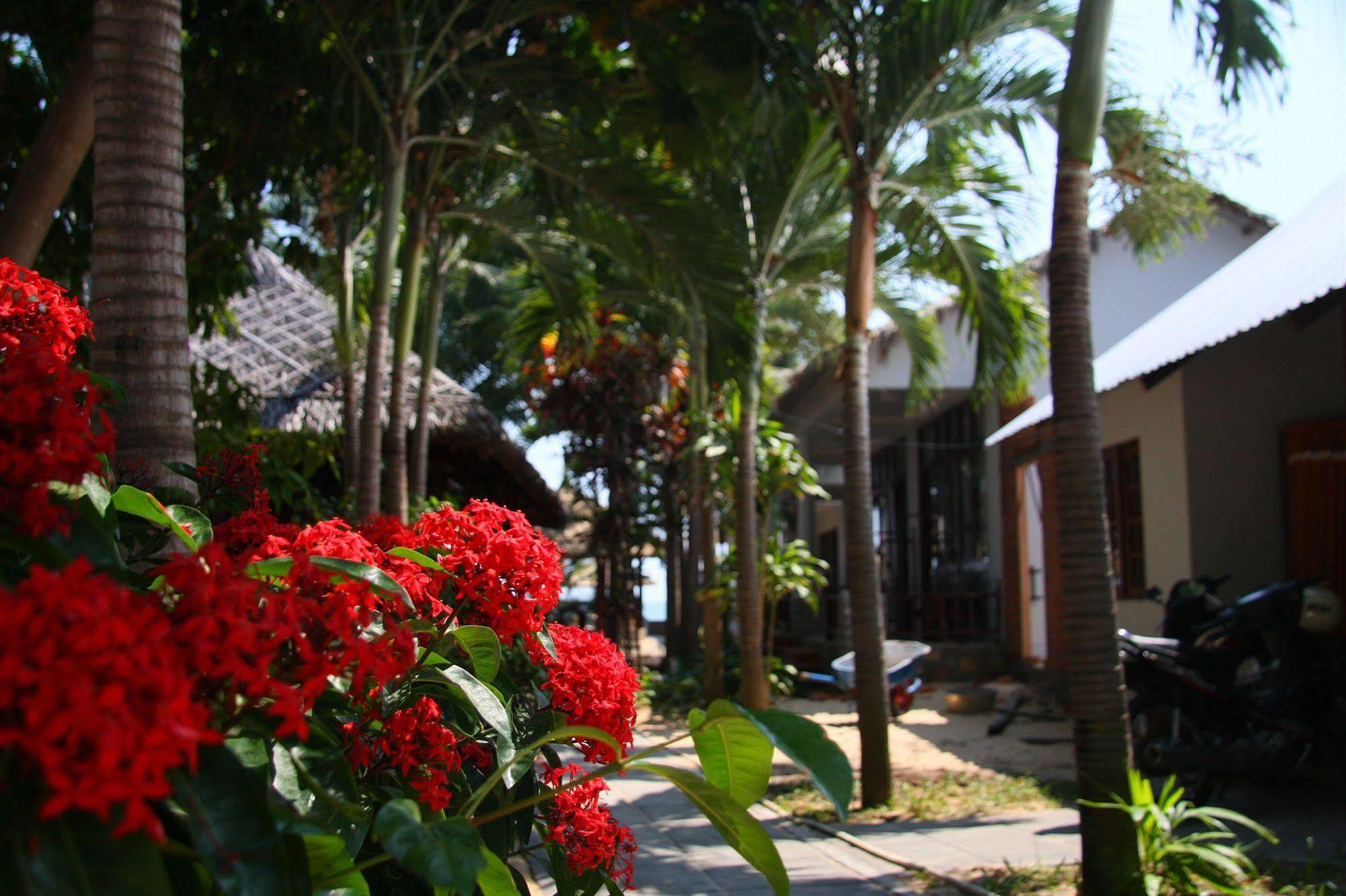 Mai Am Guest house 3*
