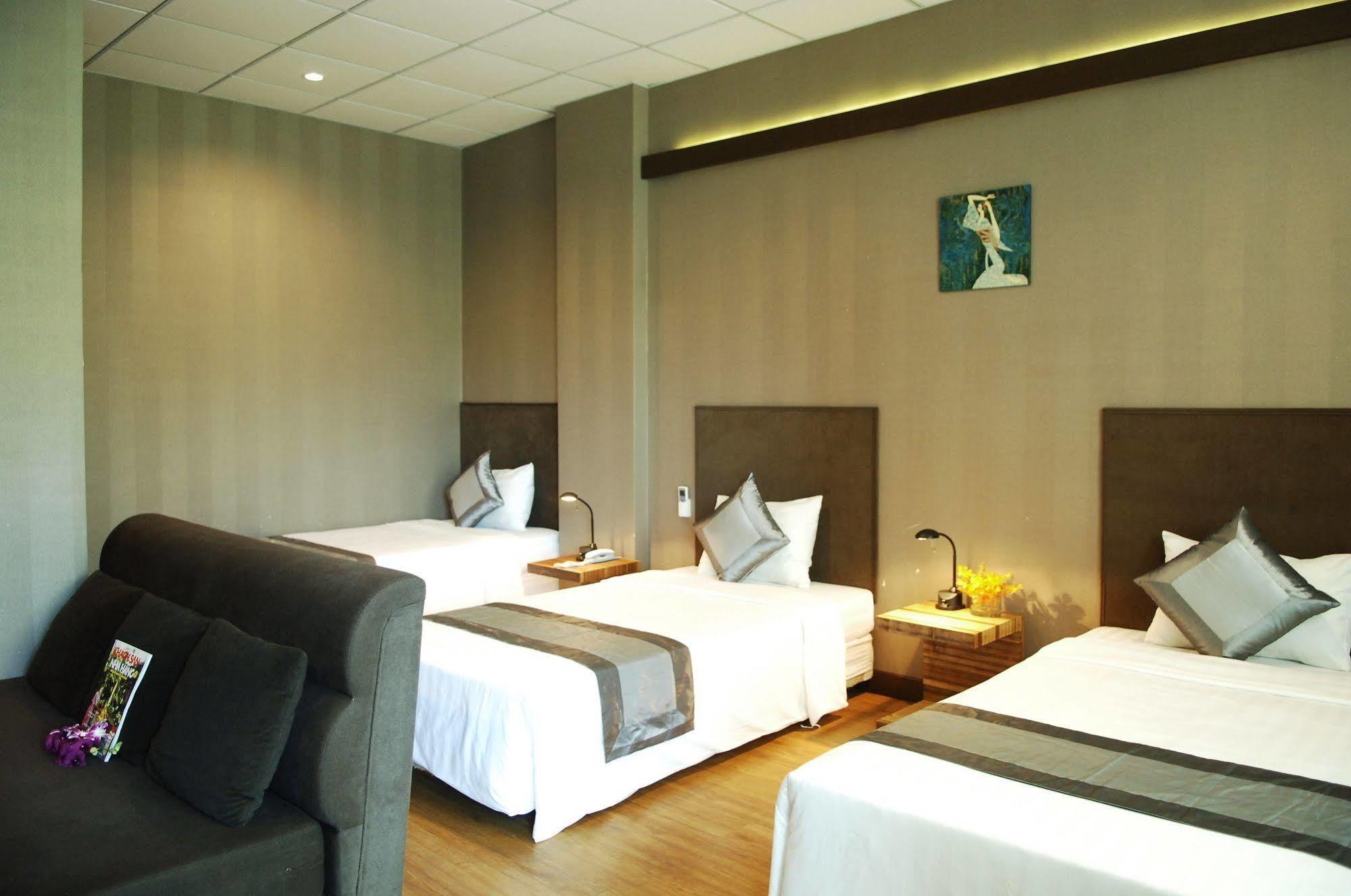 Hotel New Wave 4*