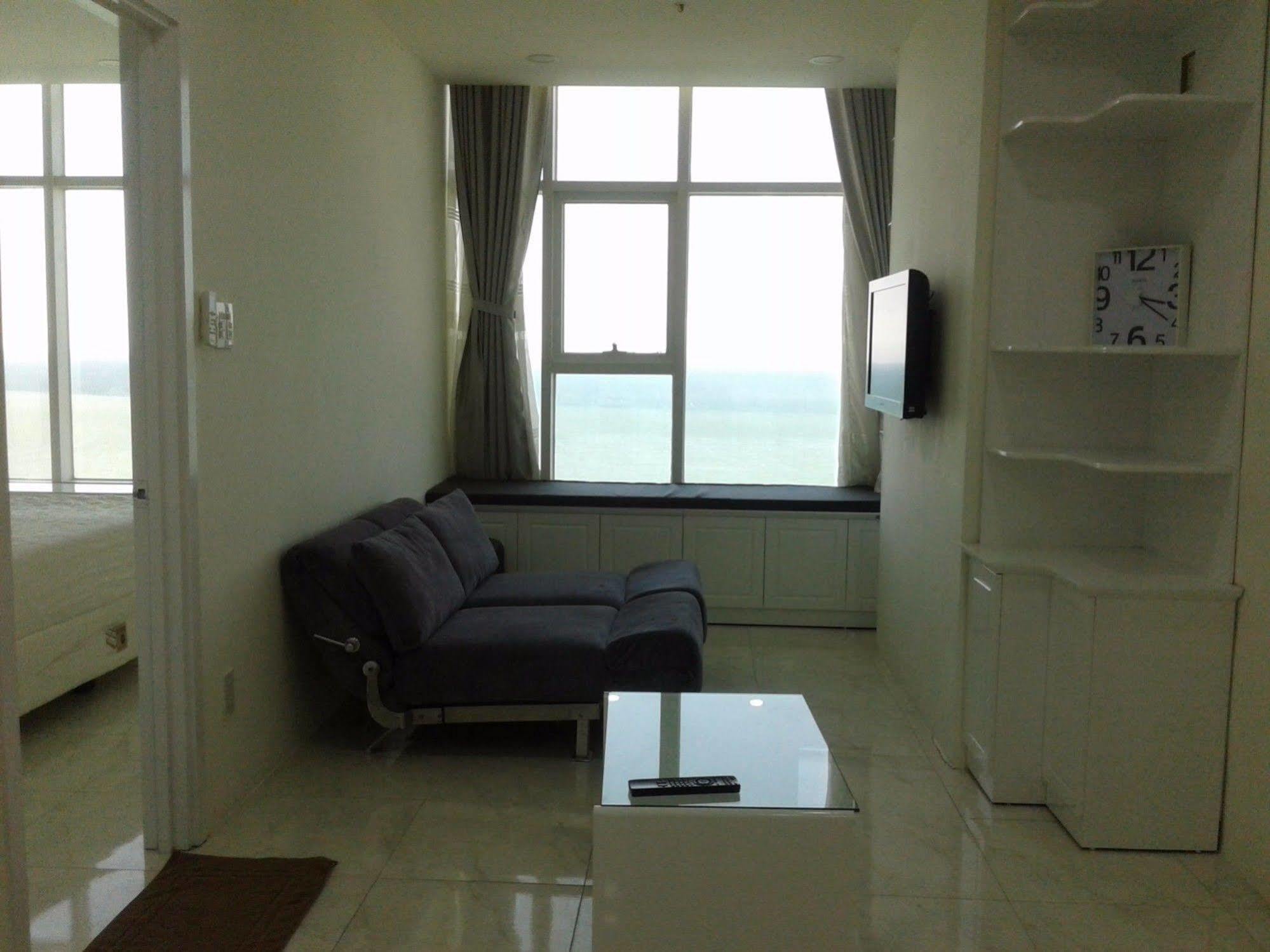 Front Hotel Nha Trang