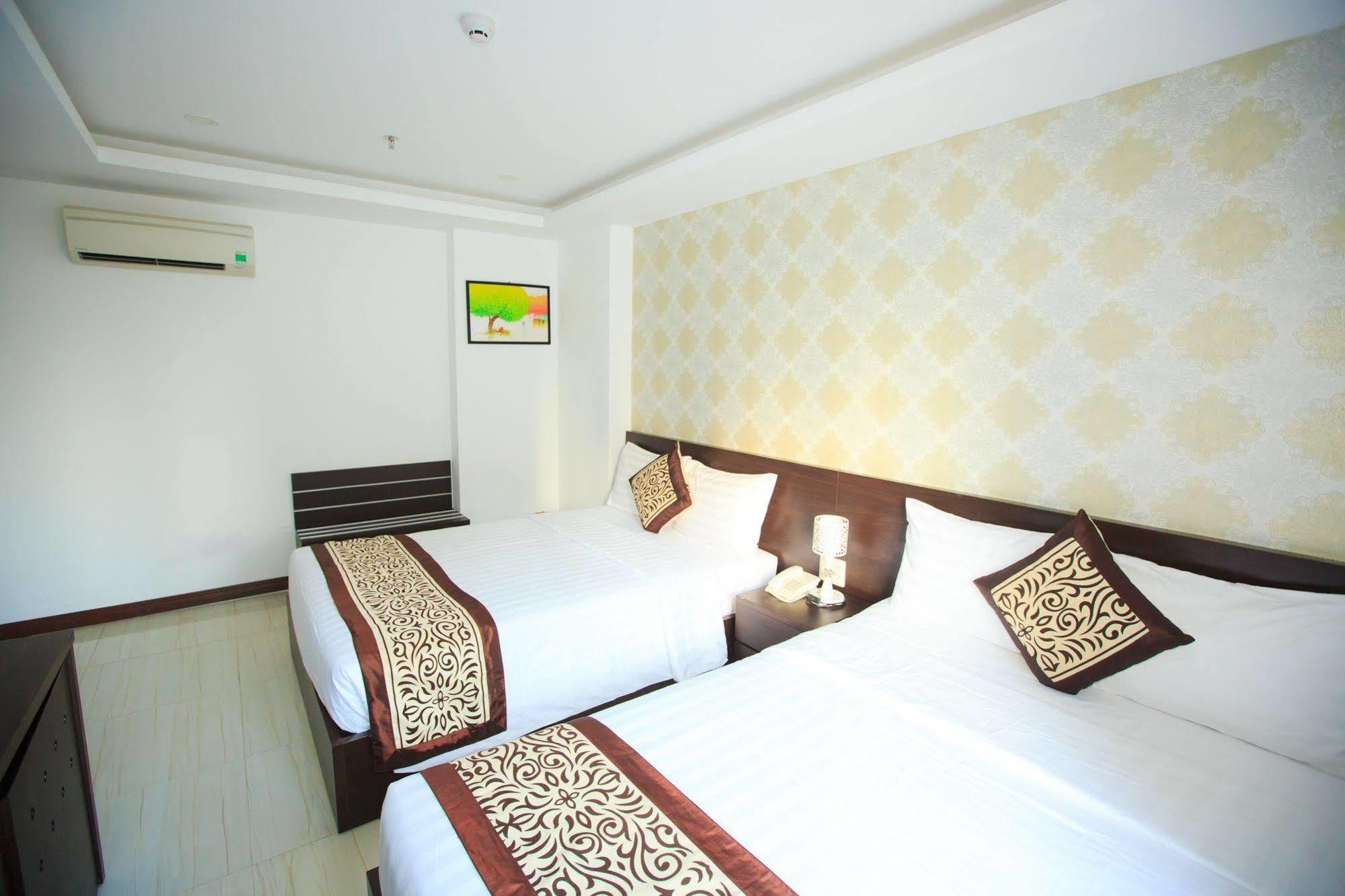 Hotel Lucky Star