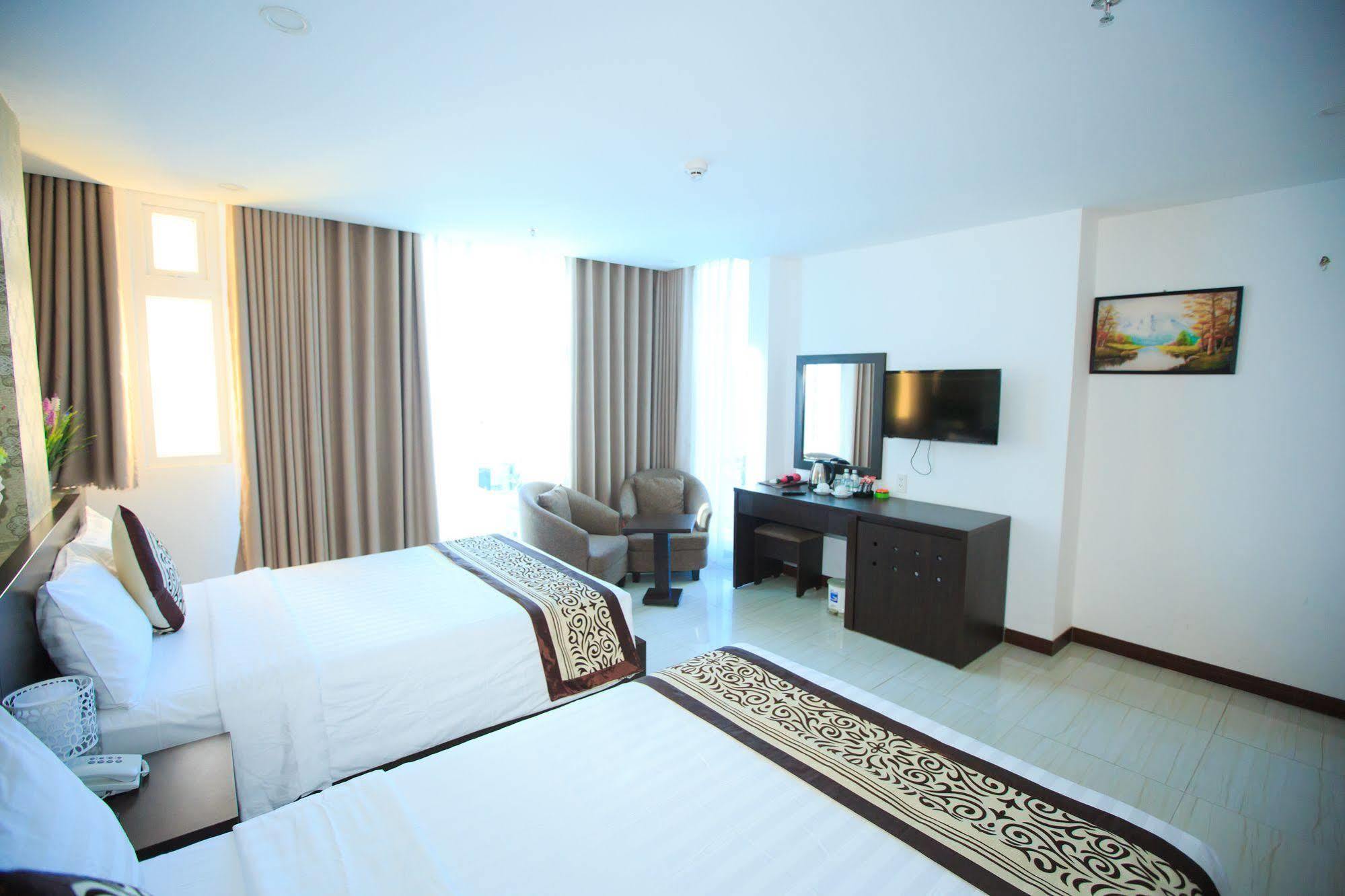 Lucky Star Nha Trang