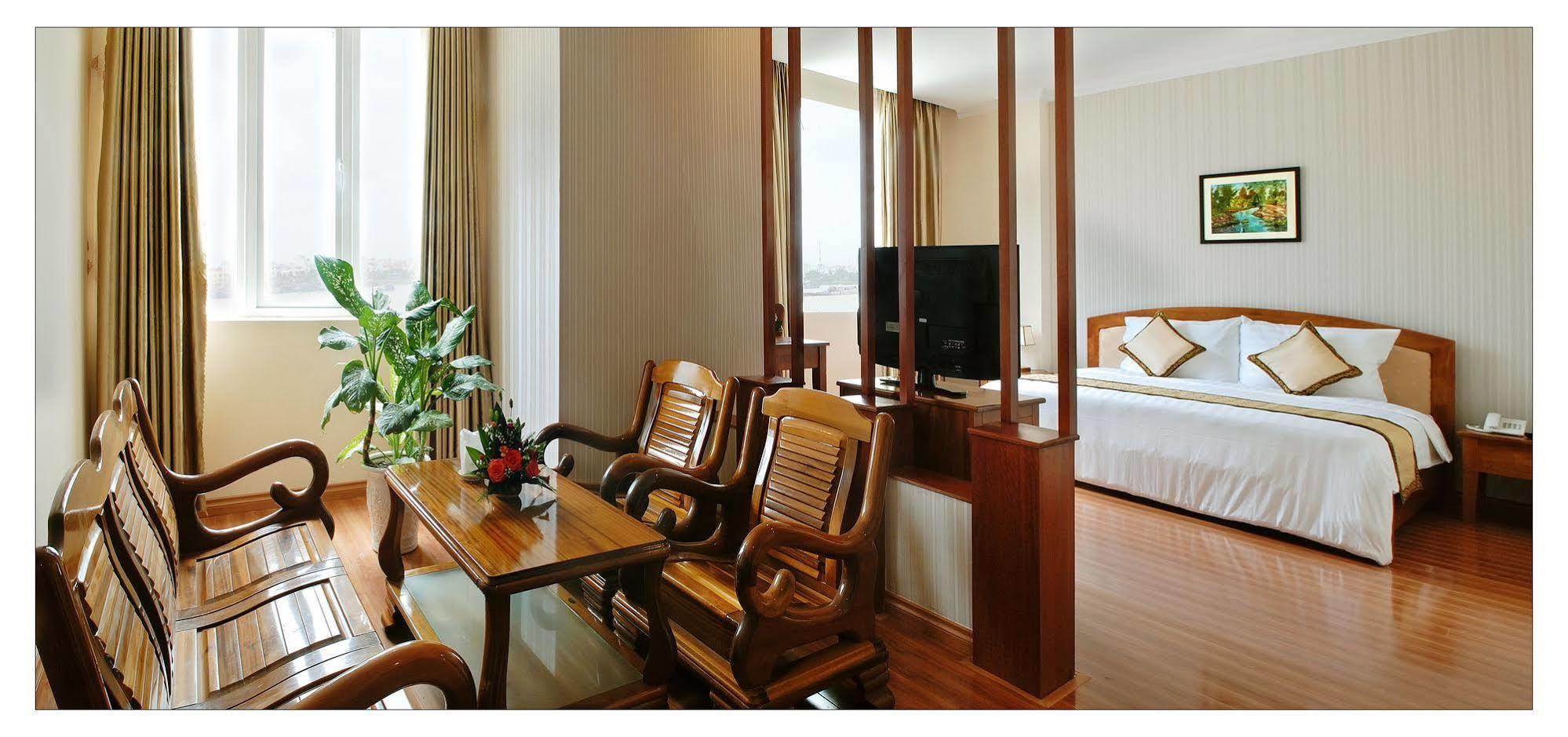 Bamboo Hotel 3*