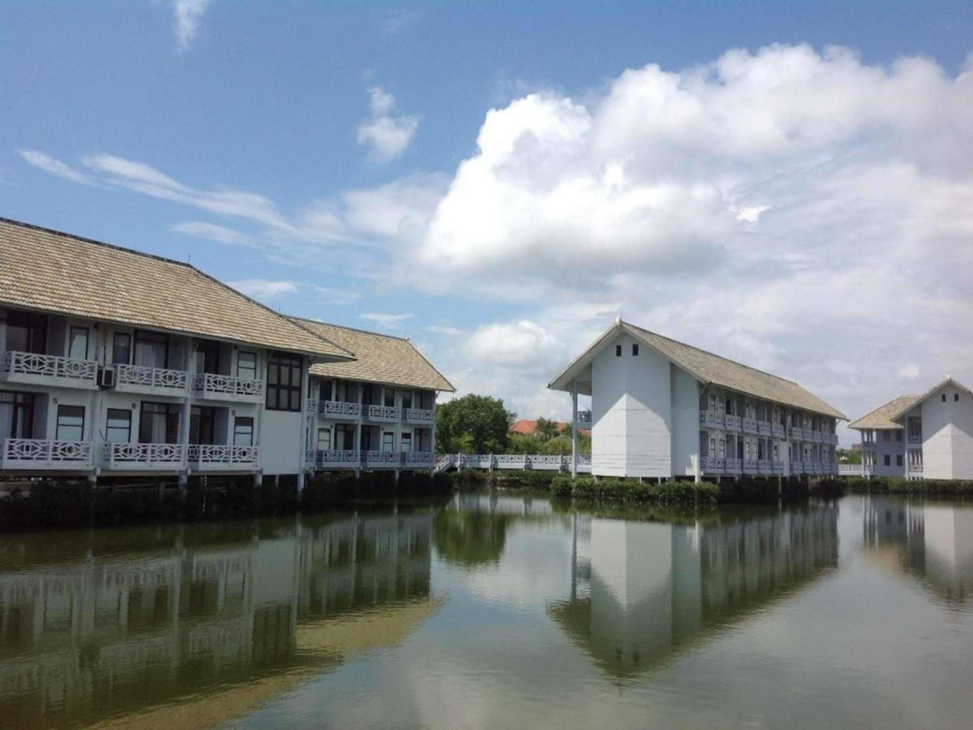 Bavico & Tam Giang - Resort