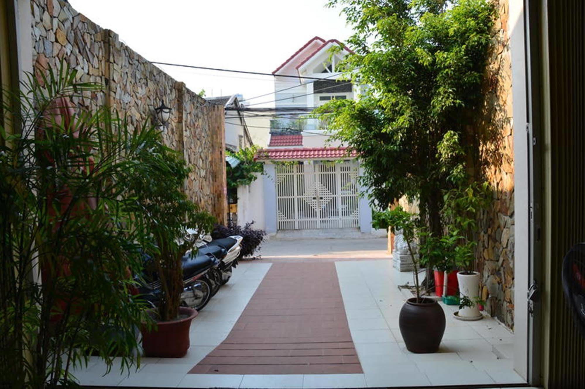 Kara Beachside Hotel