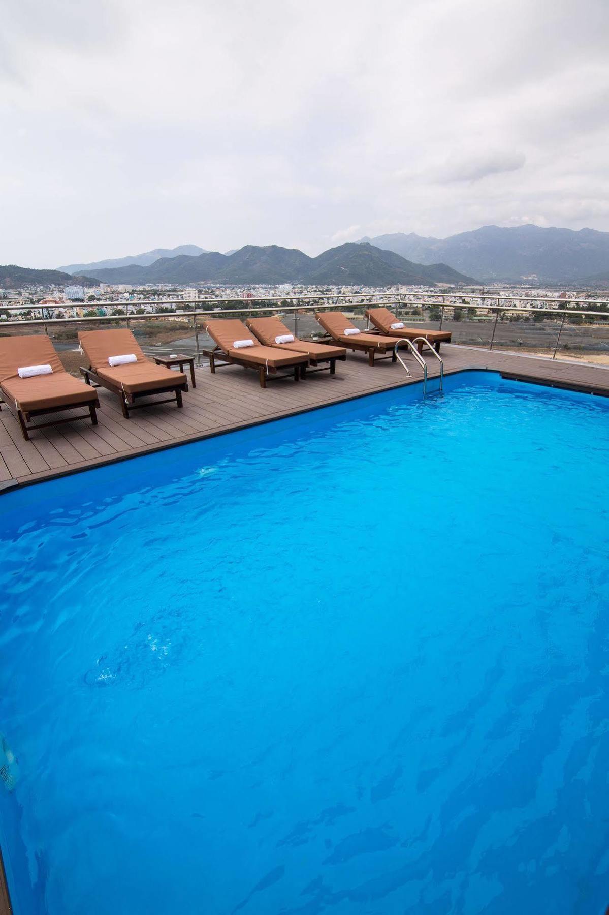 An Vista Hotel