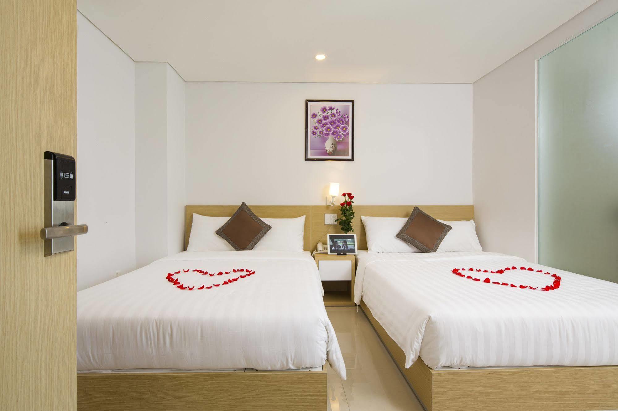 Khách sạn Love Nha Trang 3* Nha Trang