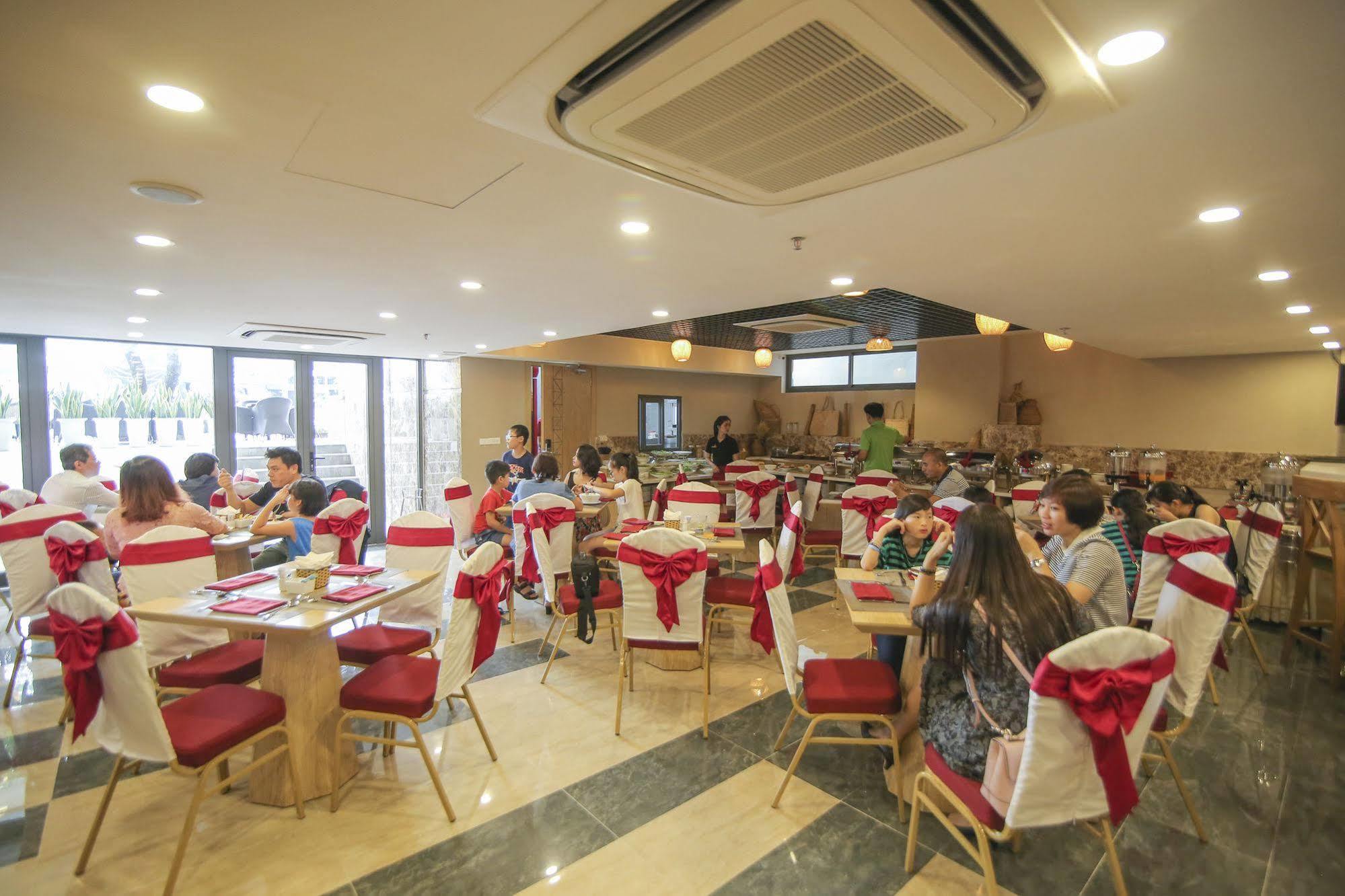 Hotel Royal Huy 3*