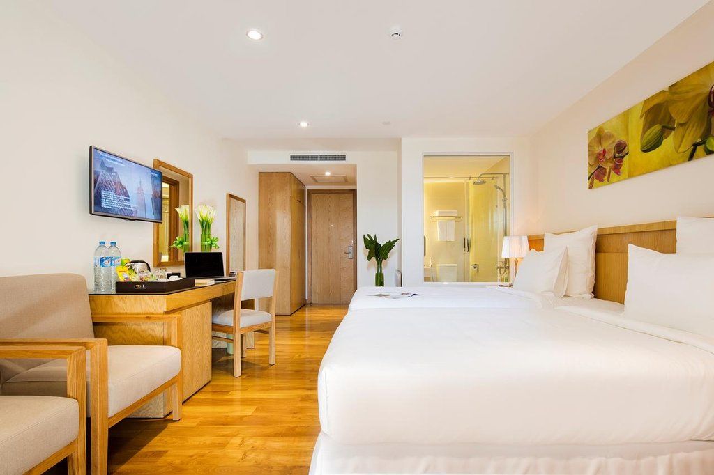 Rosaka Hotel 4*