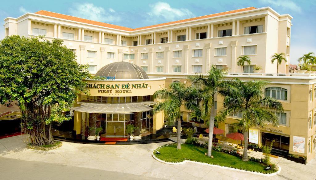 Hotel First
