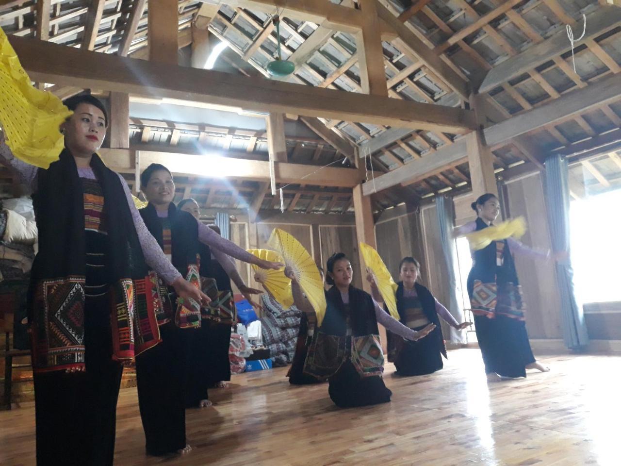 Little Mai Chau