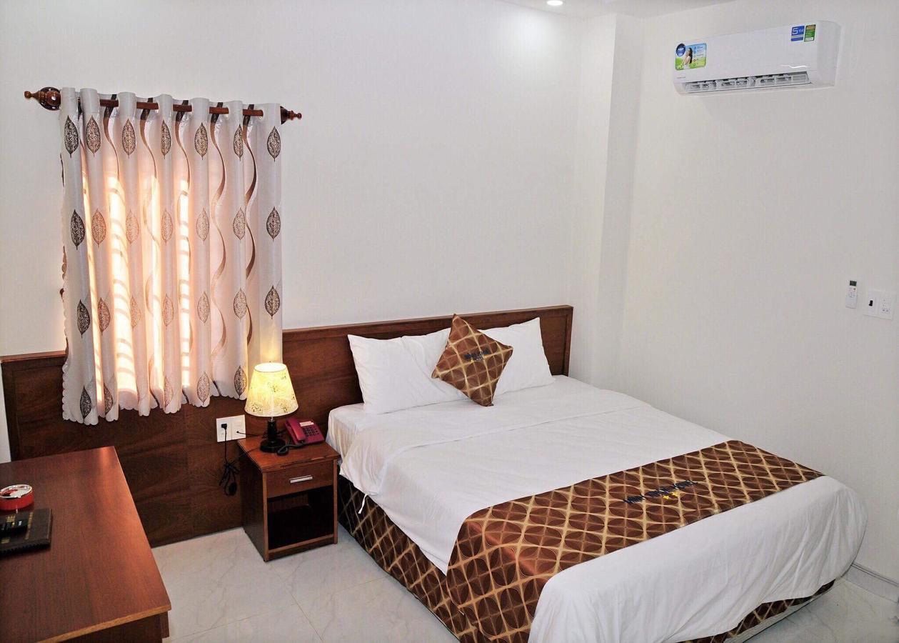 Hotel Minh Khue *