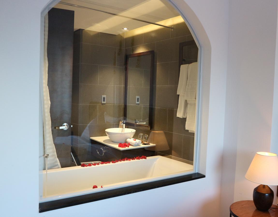 Santori Bay 3*