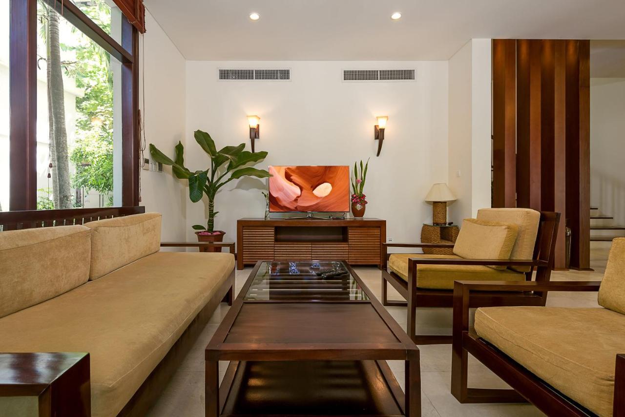 Tropical Villas Beach Villa *