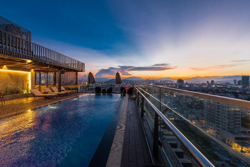 Hotel Pavilion 4*