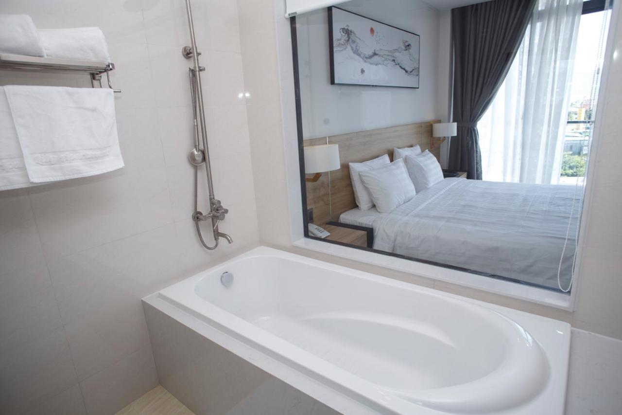 Lily Hotel Nha Trang