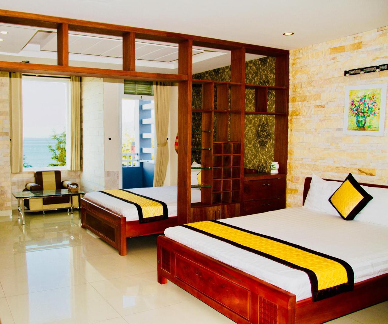 Hotel Whale Ocean View Da Nang