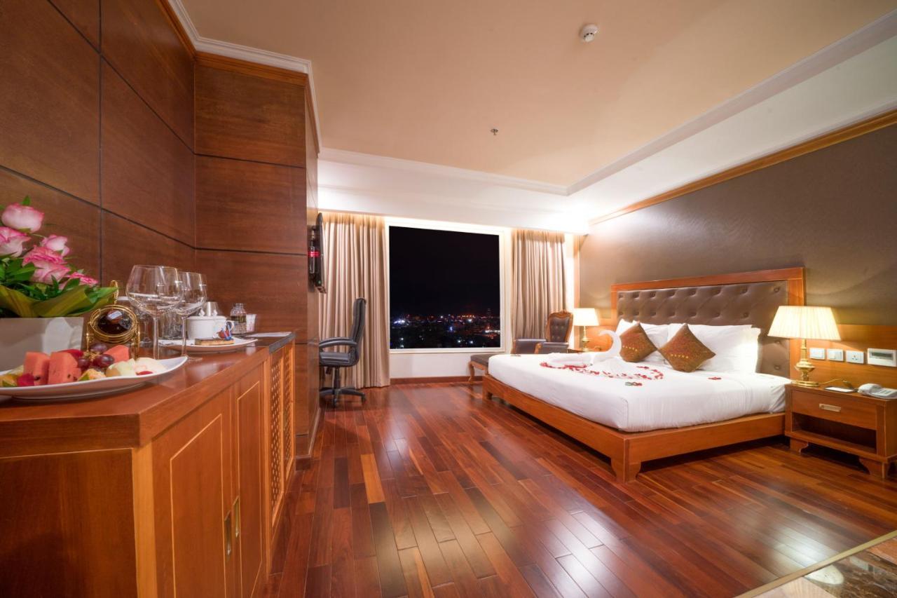 Samdi Khách sạn 4*