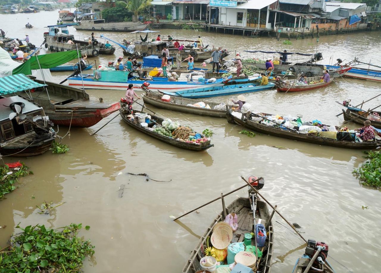 Bosa - Mekong Riverside